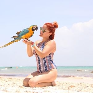 Meet your Posher, Tashaira